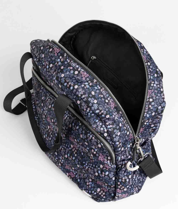 Printed Travel Bag - Image 4