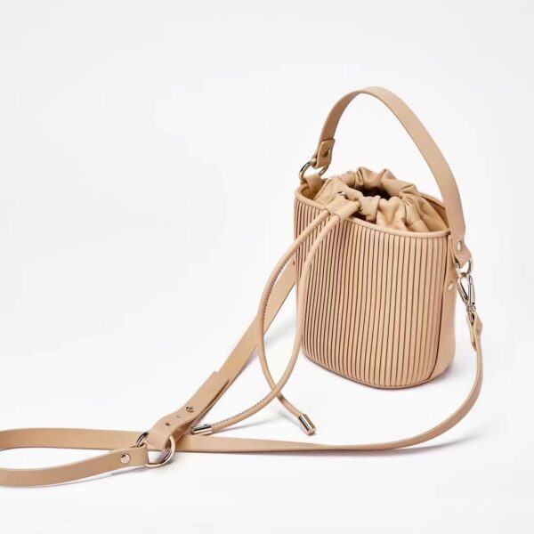Crossbody - Image 3