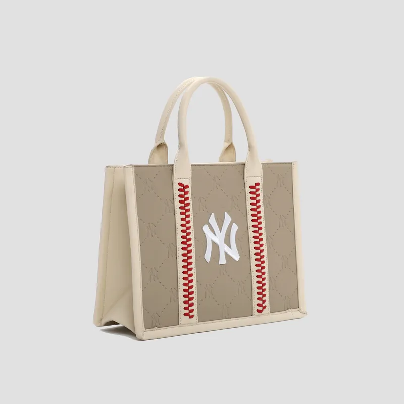 GR240118 Wrangler Handbag