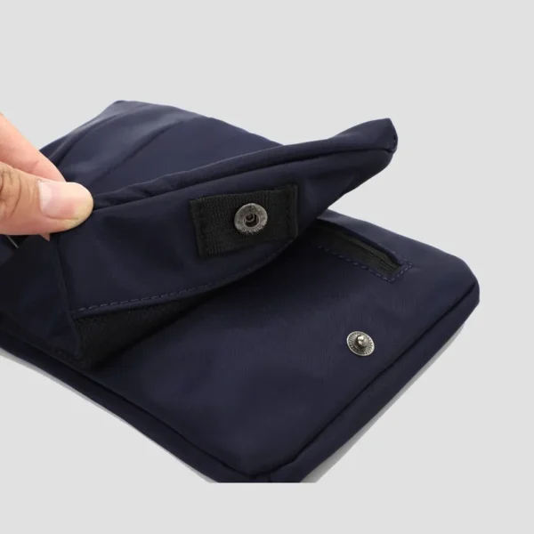 GR240120 Mobile phone bag