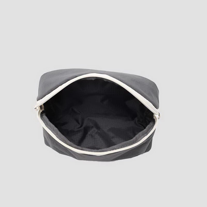 Hook Hangable Wash Bag