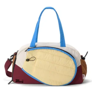 Tennis bag with shoe compartment