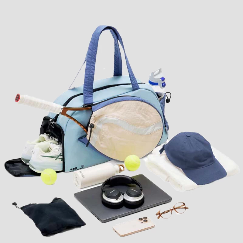 Tennis bag with shoe compartment
